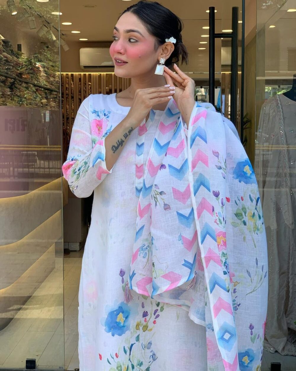 Shop Secondary Image